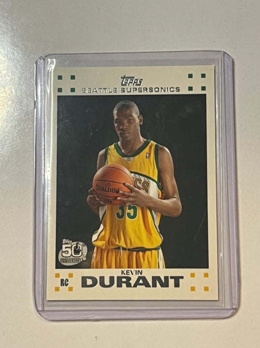 2007 TOPPS 50th ANNIVERSARY KEVIN DURANT SEATTLE SUPERSONICS ROOKIE (OUT OF 14)