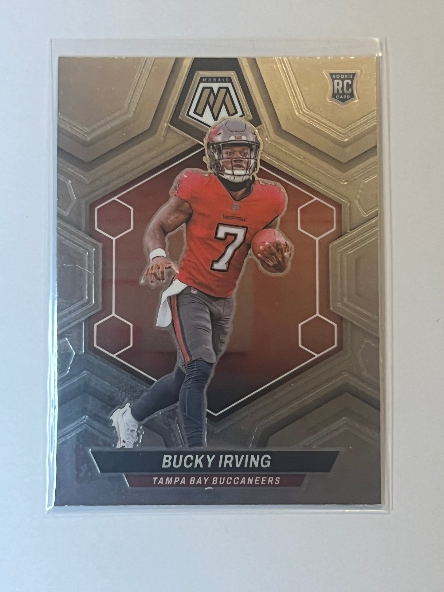 2024 PANINI MOSAIC SILVER HOLO BASE #385 Bucky Irving ROOKIE CARD