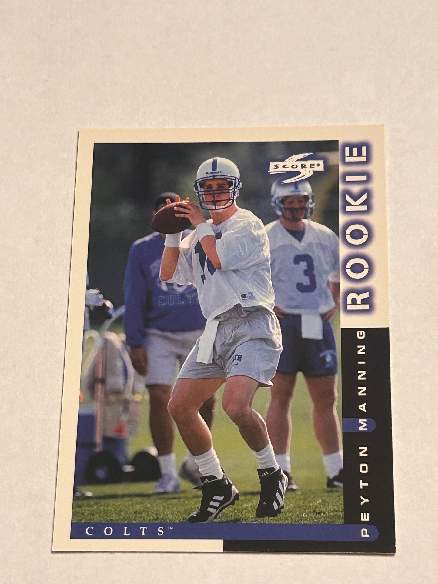 1998 SCORE FOOTBALL #233 Peyton Manning ROOKIE CARD